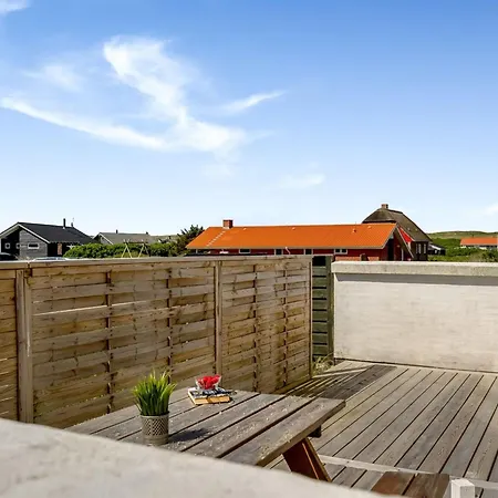 Ava - 350m From The Sea By Interhome *