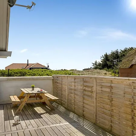 Ava - 350m From The Sea By Interhome *